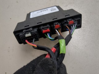 Блок управления доводчика багажной двери, ориг. номер 85558554, Buick Envision 2020-2026