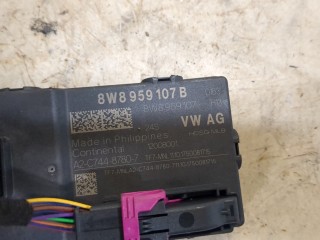 Блок управления доводчика багажной двери, ориг. номер 8W8959107B, Audi Q7 2015-2019