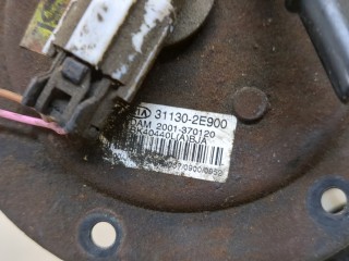 Датчик уровня топлива, ориг. номер 31130-2E900, KIA Sportage 2008-2010