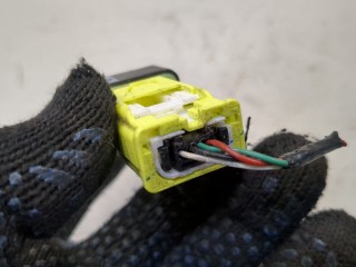 Датчик удара, ориг. номер 8983128030, Toyota Prius 2012-2016