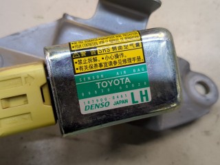 Датчик удара, ориг. номер 8983060020, Toyota Land Cruiser Prado 2007-2009