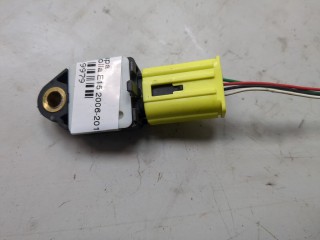 Датчик удара, ориг. номер 8983102110, Toyota Corolla 2010-2013