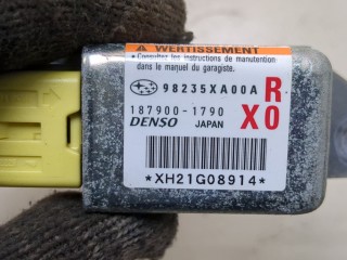 Датчик удара, ориг. номер 98235XA00A, Subaru Tribeca 2004-2007