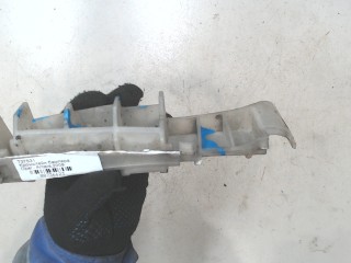 Кронштейн бампера левый задний, ориг. номер 96819746, Opel Antara 2006-2011