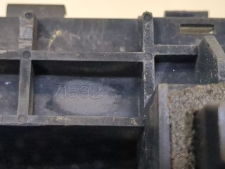 Кронштейн бампера правый задний, ориг. номер 71592STXA00, Acura MDX 2006-2010