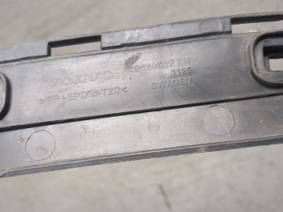 Кронштейн бампера правый задний, ориг. номер 08620567, Volvo XC90 2002-2006