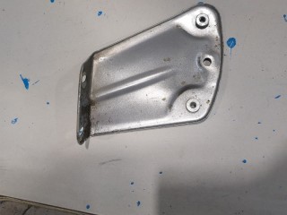 Кронштейн бампера левый передний, ориг. номер 5L0821141, Skoda Yeti 2009-2014