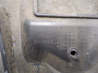 Кронштейн бампера правый задний, ориг. номер 22793094, Chevrolet Volt 2010-2015