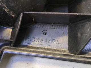 Кронштейн бампера левый задний, ориг. номер 50564696, Dodge Hornet 2022-2026