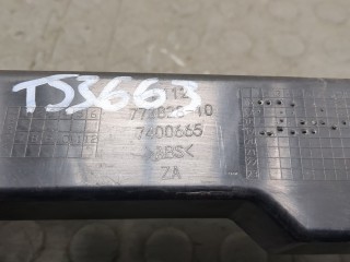 Кронштейн бампера левый передний, ориг. номер 7400665, Peugeot 508 2010-2014