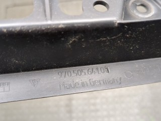 Кронштейн бампера левый задний, ориг. номер 97050564101, Porsche Panamera 2009-2013