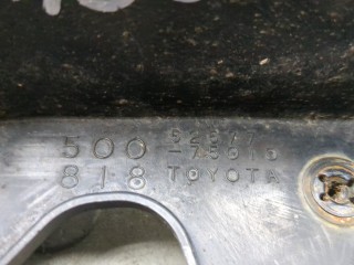 Кронштейн бампера правый передний, ориг. номер 5257775010, Lexus HS 2009-2012