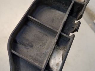 Кронштейн бампера левый задний, ориг. номер MR574195, Mitsubishi Endeavor 2009-2011