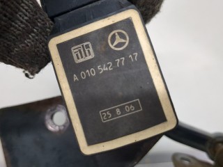 Датчик подвески правый передний, ориг. номер A0105427717, Mercedes GL-Класс 2006-2009