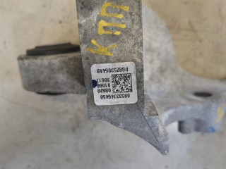 Кронштейн КПП, ориг. номер P68253054AB, Jeep Compass 2016-2022