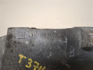 Кронштейн КПП, ориг. номер 9127490, Opel Tigra 2004-2009