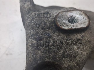 Кронштейн КПП правый, ориг. номер 4D0399108D, Audi A8 1999-2002