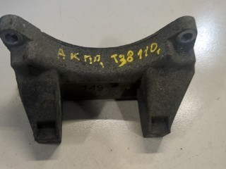 Кронштейн КПП Mercedes C W204 2007-2011