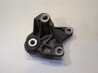 Кронштейн КПП Ford Focus 2004-2008