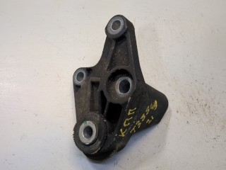 Кронштейн КПП, ориг. номер M516P0930, Ford Focus 2004-2008