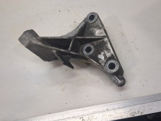 Кронштейн КПП, ориг. номер 90497563, Opel Vectra 1995-2000