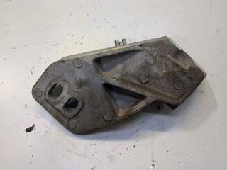 Кронштейн КПП, ориг. номер 95AB6031AA, Ford Escort 1995-2002
