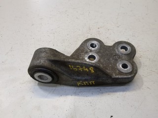 Кронштейн КПП, ориг. номер 1236437040, Toyota Prius 2015-2019