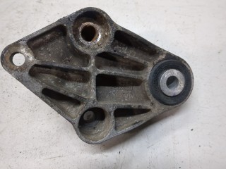 Кронштейн КПП, ориг. номер 1684926, Ford Focus 2011-2015