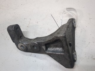 Кронштейн КПП, ориг. номер 304411KD0A, Nissan Juke 2010-2014