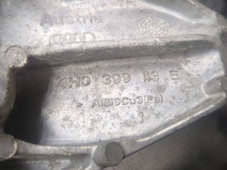 Кронштейн КПП, ориг. номер 4H0399113E, Audi A8 2009-2014
