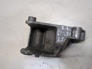 Кронштейн КПП Opel Signum 2003-2005