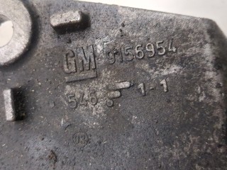 Кронштейн КПП, ориг. номер 9156954, Opel Signum 2003-2005