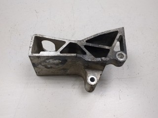 Кронштейн КПП, ориг. номер 31262325, Chrysler PT Cruiser 2000-2006