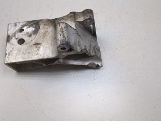 Кронштейн КПП, ориг. номер 31262325, Chrysler PT Cruiser 2000-2006