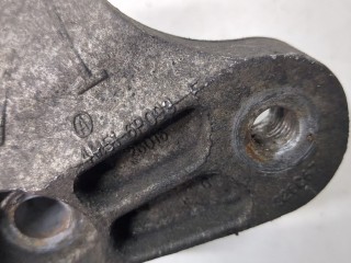 Кронштейн КПП, ориг. номер 4M516P093F, Ford Focus 2007-2011
