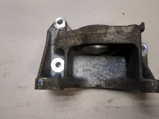 Кронштейн КПП, ориг. номер 397803NF0A, Nissan Leaf 2009-2017