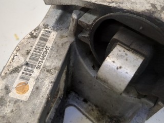 Кронштейн КПП, ориг. номер GX735060CB, Jaguar XE 2015-2019