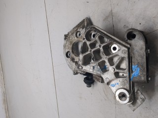 Кронштейн двигателя, ориг. номер 8200791725, Renault Megane 2006-2009