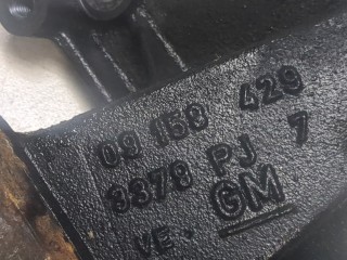 Кронштейн двигателя, ориг. номер 09153429, Opel Astra 1994-2002