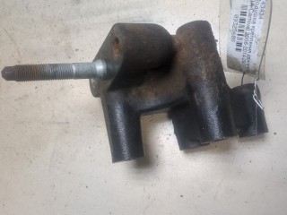Кронштейн двигателя правый, ориг. номер 216304X000, KIA Carnival 2006-2014
