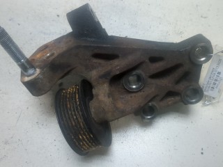 Кронштейн двигателя Toyota RAV4 2005-2008