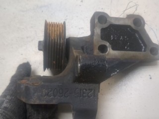 Кронштейн двигателя, Toyota RAV4 2005-2008