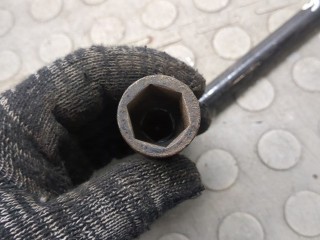 Ключ балонный, ориг. номер 0915002020, Toyota Solara 2003-2006