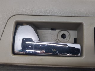 Дверная карта (Обшивка двери) левая передняя, ориг. номер ZZDB6942003, Mazda Tribute 2007-2011