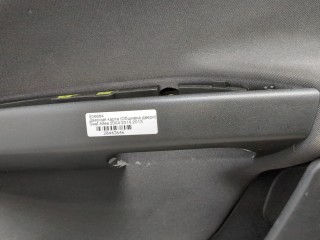 Дверная карта (Обшивка двери) правая передняя, ориг. номер 5P0867012B, Seat Altea 2009-2015