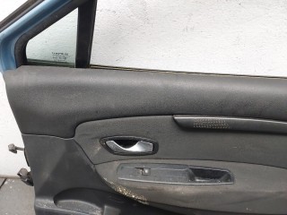Дверная карта (Обшивка двери) правая передняя, ориг. номер 809000454R, Renault Scenic 2009-2012