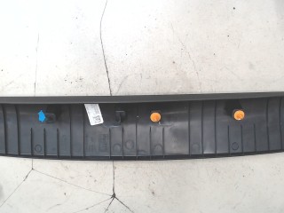 Обшивка крышки (двери) багажника, ориг. номер LJ6BS41314, Ford Escape 2019-2022