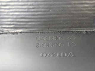 Обшивка крышки (двери) багажника, ориг. номер 30630100, Volvo S40 1995-2000