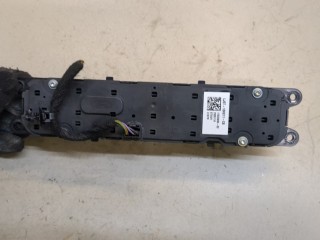 Панель управления магнитолой, ориг. номер LJ6T18K811CB, Ford Escape 2023-2026