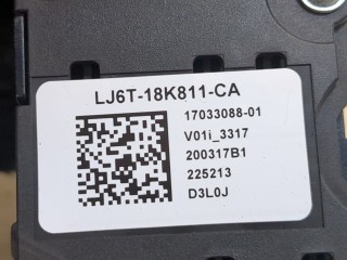 Панель управления магнитолой, ориг. номер LJ6T18K811CA, Ford Kuga 2019-2024